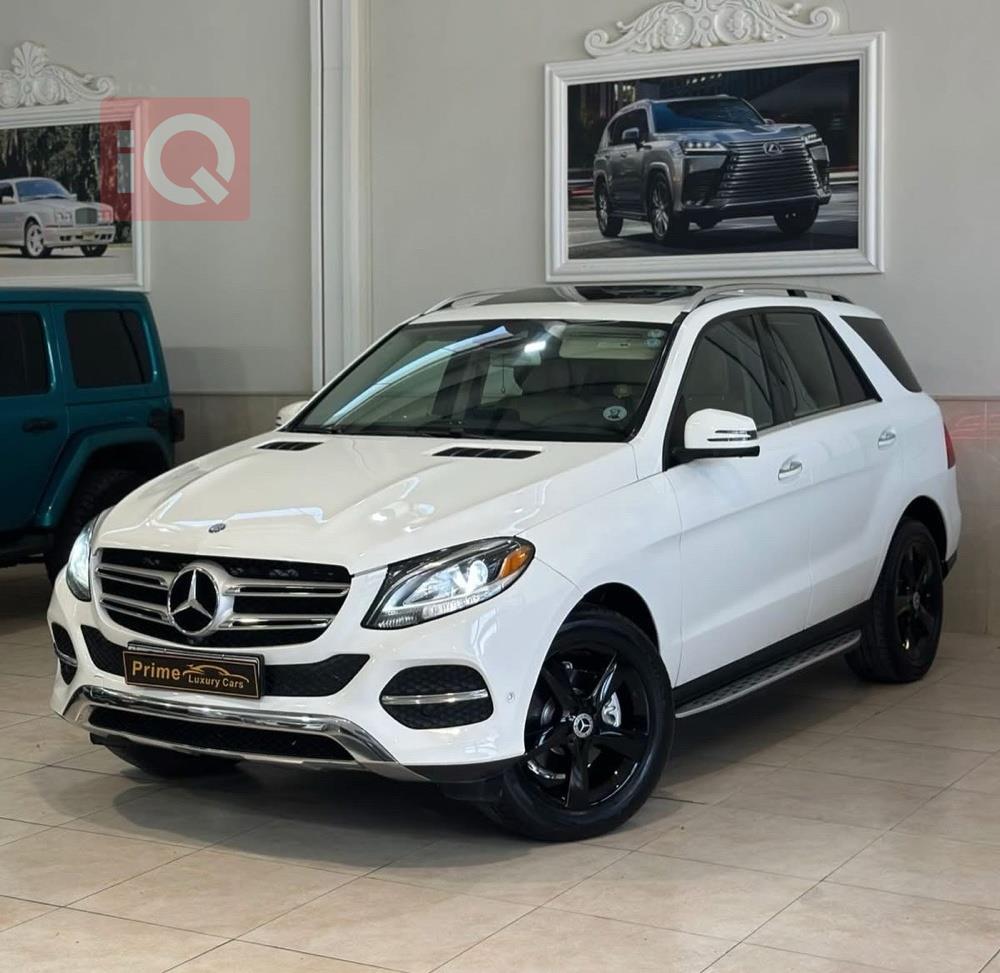https://cdn.iqcars.io9be3eb3c-e569-4e66-8426-989f13194736_0.jpg